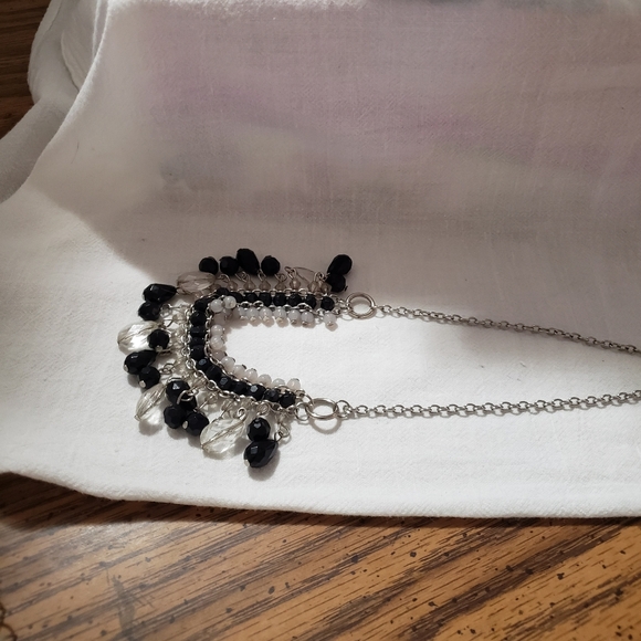 Gorgeous Black, Clear, and White Beaded Silvertone Necklace with Earrings - Picture 5 of 8